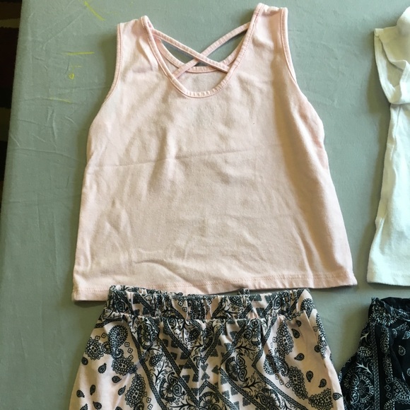 Girls 18-24M Children’s Place outfits - Picture 4 of 7